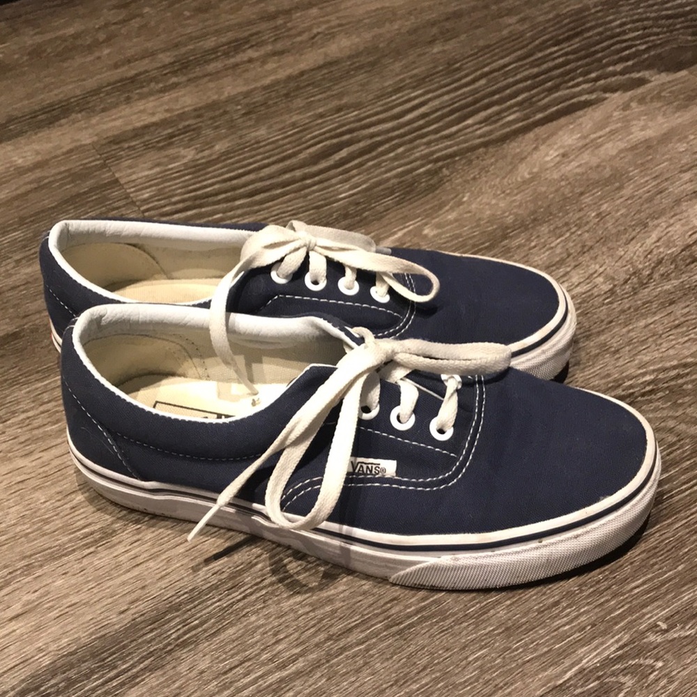 Vans authentic skate shoes